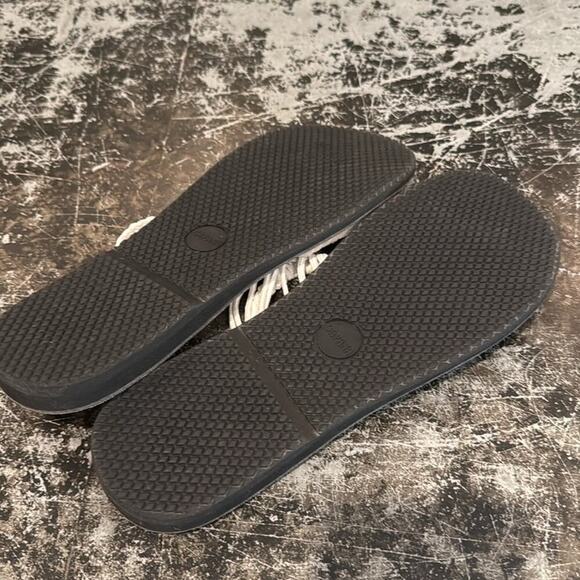 Capana White Crochet Flip Flops Size 12 NWOT - Picture 6 of 6